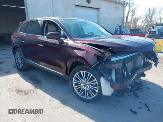 2017 Lincoln MKX Reserve with VIN 2LMPJ8LR3HBL25272, listed as a IAAI auction lot 41816336 with 31,430 mi miles. Bid and sale history available at carsss.com. Image 1.