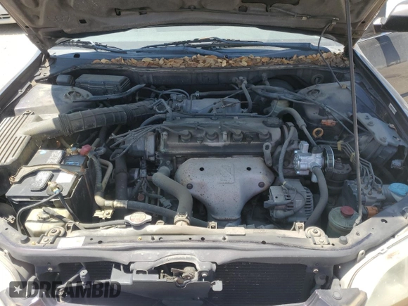 1999 Honda Accord EX z VIN JHMCG5654XC025631, wystawiony jako Copart lot #52139585 z przebiegiem 302 903 mil mil oraz Czysty tytuł • Clean title. Historia ofert i sprzedaży dostępna na DreamBid. Obrazek 11.