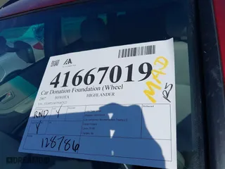 2007 Toyota Highlander with VIN JTEHP21A970187522, listed as a IAAI auction lot 41667019 with 128,786 mi miles. Bid and sale history available at carsss.com. Image 12.