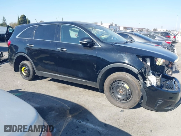 2019 Kia Sorento L with VIN 5XYPG4A33KG458915, listed as a IAAI auction lot 41377921 with Not Provided miles and . Bid and sale history available at carsss.com. Image 14.