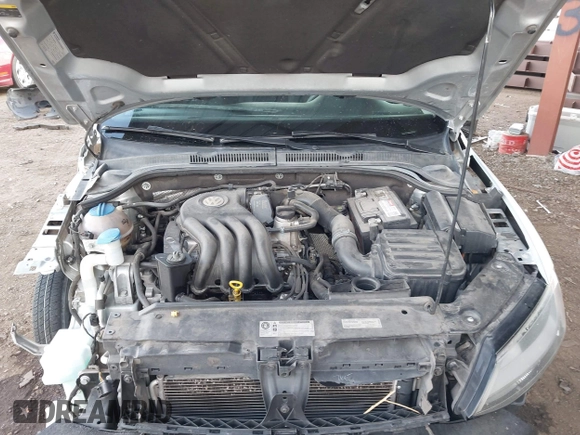 2015 Volkswagen Jetta S с VIN 3VW2K7AJXFM253042, выставлен на аукционе IAAI как лот 41935515 с пробегом 160 574 миль миль и . История ставок и продаж доступна на DreamBid. Изображение 10.