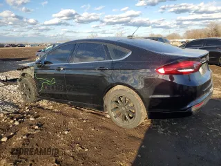 2017 Ford Fusion SE with VIN 3FA6P0H78HR412319, listed as a Copart auction lot 47195935 with 118,123 mi miles and Salvage Title. Bid and sale history available at carsss.com. Image 2.