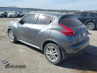 2013 Nissan Juke SV with VIN JN8AF5MR7DT211701, listed as a IAAI auction lot 41813336 with 162,737 mi miles. Bid and sale history available at carsss.com. Image 3.