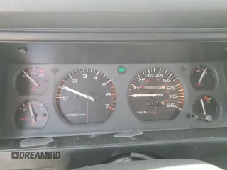 1996 Jeep Cherokee Sport with VIN 1J4FJ68S1TL128597, listed as a Copart auction lot 49600545 with 201,074 mi miles and Salvage title. Bid and sale history available at DreamBid. Image 9.