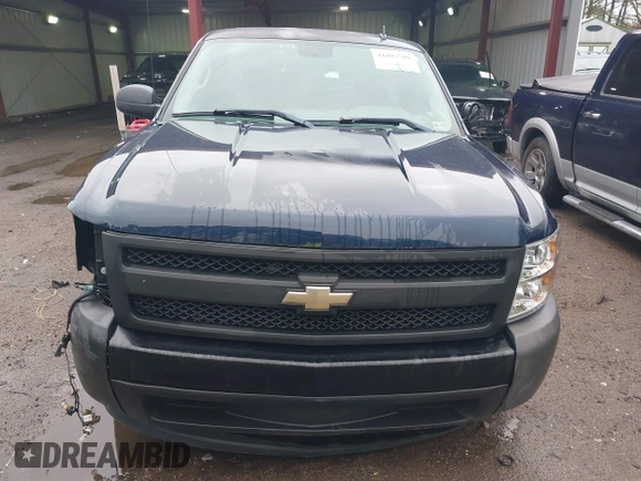 2008 Chevrolet Silverado 1500 Work Truck with VIN 1GCEC14C08Z106821, listed as a IAAI auction lot 41803709 with 68,334 mi miles. Bid and sale history available at carsss.com. Image 13.