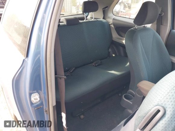 2007 Toyota Yaris with VIN JTDJT923875054960, listed as a IAAI auction lot 42123830 with 200,182 mi miles and . Bid and sale history available at DreamBid. Image 8.