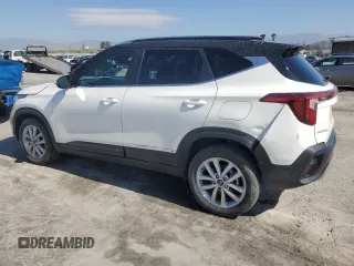 2024 Kia Seltos SX with VIN KNDETCA70R7600287, listed as a Copart auction lot 49093815 with 7,160 mi miles and Salvage title. Bid and sale history available at DreamBid. Image 2.