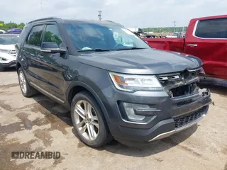 2017 Ford Explorer XLT with VIN 1FM5K7D82HGA76097, listed as a IAAI auction lot 42242169 with Not provided miles and . Bid and sale history available at DreamBid. Image 1.