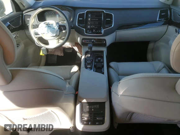 2018 Volvo XC90 Momentum with VIN YV4102CK3J1343052, listed as a Copart auction lot 46872765 with 139,627 mi miles and Salvage Title. Bid and sale history available at carsss.com. Image 8.