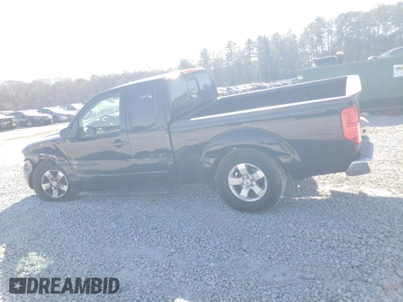 2013 Nissan Frontier SV with VIN 1N6AD0CU8DN747780, listed as a Copart auction lot 41842385 with 131,302 mi miles and Salvage title. Bid and sale history available at DreamBid. Image 2.