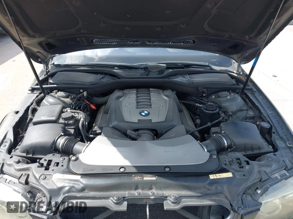 2008 BMW 7 Series 750Li with VIN WBAHN83588DT81043, listed as a IAAI auction lot 42108479 with 141,499 mi miles and . Bid and sale history available at carsss.com. Image 10.