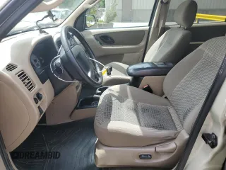 2004 Ford Escape XLT с VIN 1FMYU031X4KB34886, выставлен на аукционе Copart как лот 56212055 с пробегом 188 665 миль миль и Списание • Salvage title. История ставок и продаж доступна на DreamBid. Изображение 7.