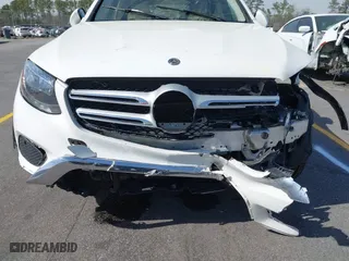 2019 Mercedes-Benz GLC with VIN WDC0G4JB3KV150851, listed as a IAAI auction lot 41835987 with 1 mi miles. Bid and sale history available at carsss.com. Image 6.