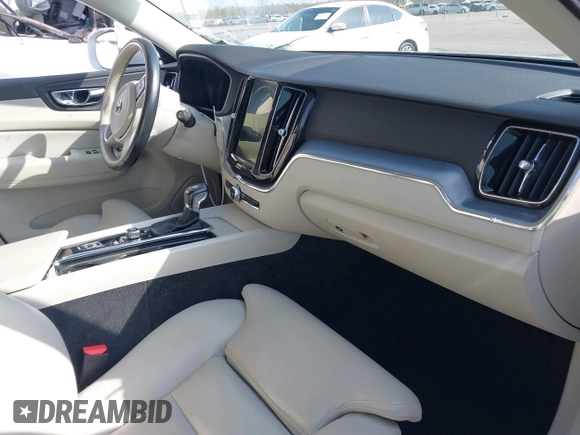 2019 Volvo XC60 Momentum with VIN LYV102DK0KB219297, listed as a IAAI auction lot 41781458 with 80,524 mi miles and . Bid and sale history available at DreamBid. Image 5.