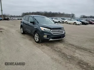 2019 Ford Escape SE z VIN 1FMCU9GD8KUB54347, wystawiony jako Copart lot #87187844 z przebiegiem 86 855 mil mil oraz Szkody całkowita. Historia ofert i sprzedaży dostępna na DreamBid. Obrazek 14.