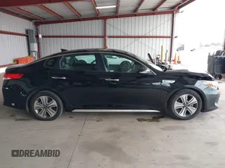 2017 Kia Optima EX with VIN KNAGU4LE5H5016627, listed as a IAAI auction lot 42055983 with 119,573 mi miles and . Bid and sale history available at DreamBid. Image 13.