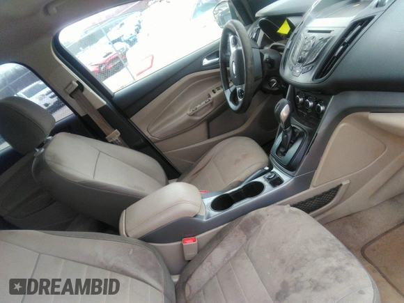 2015 Ford Escape SE with VIN 1FMCU0G76FUC24519, listed as a IAAI auction lot 41785402 with 205,310 mi miles. Bid and sale history available at carsss.com. Image 5.