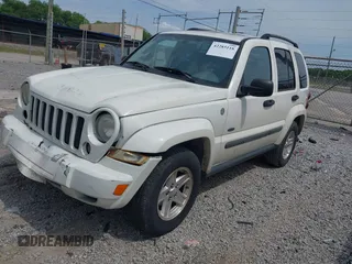 2007 Jeep Liberty Sport z VIN 1J4GL48K87W580702, wystawiony jako IAAI lot #42285118 z przebiegiem 179 076 mil mil oraz . Historia ofert i sprzedaży dostępna na DreamBid. Obrazek 2.