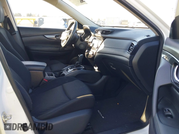 2018 Nissan Rogue SV with VIN KNMAT2MV8JP561410, listed as a IAAI auction lot 41691135 with 76,922 mi miles. Bid and sale history available at carsss.com. Image 5.