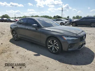 2024 Volvo S60 Core Dark Theme with VIN 7JRL12FK6RG321612, listed as a Copart auction lot 55588135 with 18,912 mi miles and Salvage title. Bid and sale history available at DreamBid. Image 4.