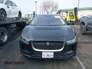 2019 Jaguar I-PACE S with VIN SADHB2S10K1F73676, listed as a IAAI auction lot 41490439 with 27,533 mi miles. Bid and sale history available at carsss.com. Image 13.