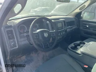 2019 Ram 1500 Classic Tradesman with VIN 3C6JR6DT6KG510280, listed as a IAAI auction lot 42035205 with 119,486 mi miles. Bid and sale history available at carsss.com. Image 1.