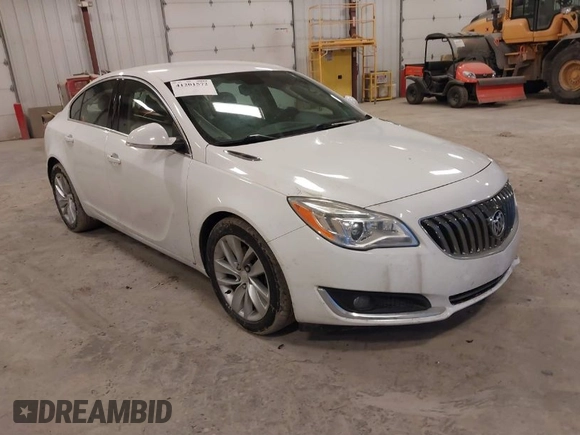 2016 Buick Regal Premium II with VIN 2G4GS5GX1G9201815, listed as a IAAI auction lot 41201572 with 163,836 mi miles. Bid and sale history available at carsss.com. Image 1.