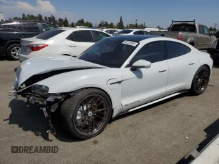 2023 Porsche Taycan Turbo z VIN WP0AC2Y17PSA52022, wystawiony jako Copart lot #63222464 z przebiegiem 14 157 mil mil oraz Szkoda całkowita • Salvage title. Historia ofert i sprzedaży dostępna na DreamBid. Obrazek 1.