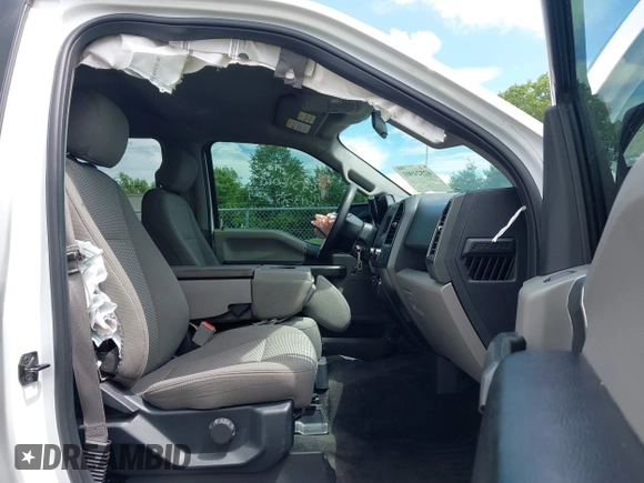 2018 Ford F-150 XL с VIN 1FTEW1CG5JKC57079, выставлен на аукционе IAAI как лот 42524901 с пробегом 127 333 миль миль и . История ставок и продаж доступна на DreamBid. Изображение 5.