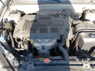 2008 Hyundai Tiburon GS with VIN KMHHM66D98U292591, listed as a IAAI auction lot 42021445 with 219,750 mi miles. Bid and sale history available at carsss.com. Image 10.