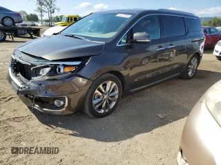 2017 Kia Sedona SX-L with VIN KNDME5C13H6278064, listed as a Copart auction lot 54727335 with 82,232 mi miles and Salvage Title. Bid and sale history available at carsss.com. Image 1.