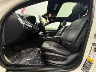 2013 BMW 5 Series 535i xDrive с VIN WBAFU7C52DDU77XXX, выставлен на аукционе Copart как лот 64940535 с пробегом 64 393 миль миль и Чистый • Clean title. История ставок и продаж доступна на DreamBid. Изображение 5.