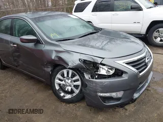 2015 Nissan Altima 2.5 S with VIN 1N4AL3APXFN892087, listed as a IAAI auction lot 41767607 with 140,750 mi miles. Bid and sale history available at carsss.com. Image 6.
