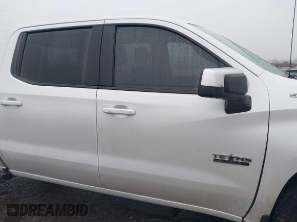 2019 Chevrolet Silverado 1500 LT with VIN 3GCUWCED5KG204899, listed as a IAAI auction lot 41435580 with 50,011 mi miles and . Bid and sale history available at DreamBid. Image 13.