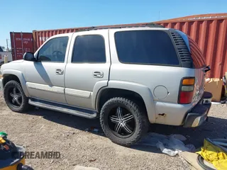2004 Chevrolet Tahoe LS z VIN 1GNEC13Z14R286866, wystawiony jako IAAI lot #41957346 z przebiegiem 262 316 mil mil oraz . Historia ofert i sprzedaży dostępna na DreamBid. Obrazek 3.