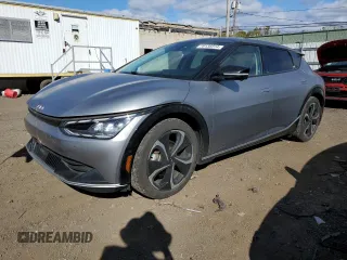 2022 Kia EV6 GT-Line with VIN KNDC3DLC2N5027633, listed as a Copart auction lot 76138314 with 64,558 mi miles and Salvage Title. Bid and sale history available at carsss.com. Image 1.