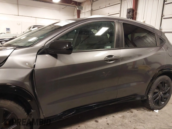 2022 Honda HR-V Sport with VIN 3CZRU6H15NM710876, listed as a IAAI auction lot 41760644 with 80,280 mi miles. Bid and sale history available at carsss.com. Image 14.