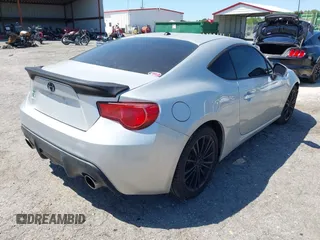 2014 Scion FR-S z VIN JF1ZNAA11E8704311, wystawiony jako IAAI lot #42004779 z przebiegiem 161 094 mil mil oraz . Historia ofert i sprzedaży dostępna na DreamBid. Obrazek 4.