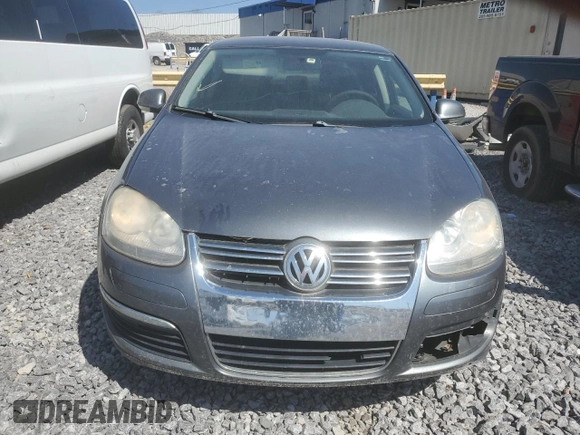 2010 Volkswagen Jetta S with VIN 3VWJX7AJ3AM103165, listed as a Copart auction lot 48771545 with 216,282 mi miles and Clean title. Bid and sale history available at DreamBid. Image 5.