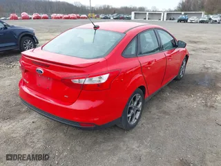 2013 Ford Focus SE with VIN 1FADP3F2XDL291995, listed as a IAAI auction lot 41949607 with 129,298 mi miles. Bid and sale history available at carsss.com. Image 4.