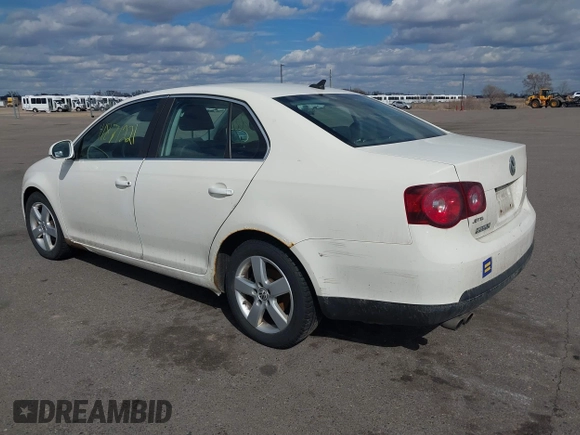 2008 Volkswagen Jetta Sedan SE with VIN 3VWRM71K28M154879, listed as a IAAI auction lot 41871221 with 163,932 mi miles. Bid and sale history available at carsss.com. Image 3.