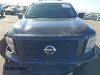 2018 Nissan Titan SV with VIN 1N6AA1EK8JN502029, listed as a IAAI auction lot 41308013 with Not Provided miles. Bid and sale history available at carsss.com. Image 11.