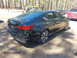 2019 Nissan Altima SL with VIN 1N4BL4EV2KC236359, listed as a IAAI auction lot 41863892 with 85,276 mi miles and . Bid and sale history available at DreamBid. Image 4.