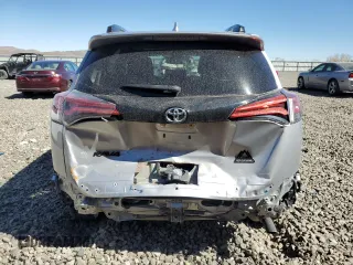 2018 Toyota RAV4 XLE with VIN 2T3RFREV0JW802429, listed as a Copart auction lot 49906515 with 53,544 mi miles and Salvage Title. Bid and sale history available at DreamBid. Image 6.