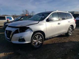 2019 Nissan Pathfinder SV with VIN 5N1DR2MM3KC636358, listed as a Copart auction lot 82872904 with 115,990 mi miles and Salvage Title. Bid and sale history available at carsss.com. Image 1.