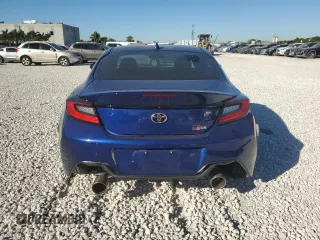 2023 Toyota GR86 with VIN JF1ZNBB13P9764530, listed as a Copart auction lot 41666165 with 15,290 mi miles and Salvage Title. Bid and sale history available at carsss.com. Image 6.