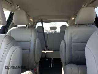 2020 Toyota Sienna XLE with VIN 5TDDZ3DC8LS244302, listed as a Copart auction lot 47581475 with 72,956 mi miles and Non Repairable. Bid and sale history available at carsss.com. Image 10.
