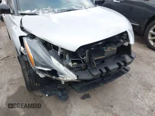 2020 Nissan Kicks SR z VIN 3N1CP5DV0LL567475, wystawiony jako IAAI lot #41437058 z przebiegiem 46 286 mil mil oraz . Historia ofert i sprzedaży dostępna na DreamBid. Obrazek 6.