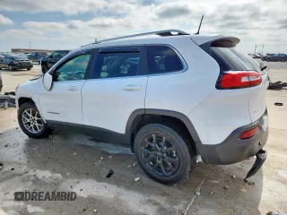 2018 Jeep Cherokee Latitude Plus with VIN 1C4PJMLB0JD609728, listed as a Copart auction lot 59684145 with 54,753 mi miles and Salvage title. Bid and sale history available at DreamBid. Image 2.