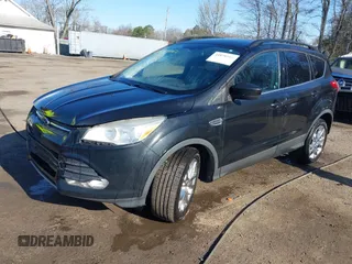 2014 Ford Escape SE с VIN 1FMCU0G91EUB16213, выставлен на аукционе IAAI как лот 41870862 с пробегом 150 070 миль миль и . История ставок и продаж доступна на DreamBid. Изображение 17.